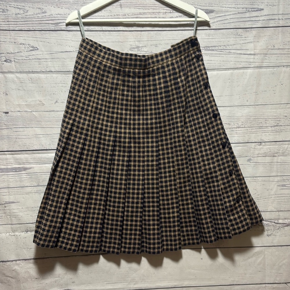 Windsmoor woolblend pleated skirt